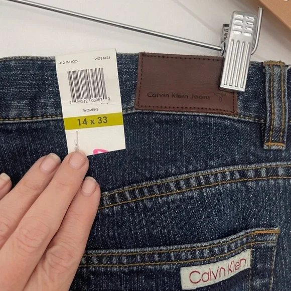 Calvin Klein Jeans - Dark Blue Women's Trouser Jeans Size 14 NWT - Picture 8 of 8